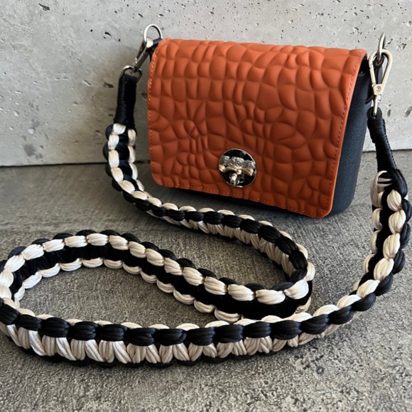 Moost Handbags - Happy-nes Showstopper Strap